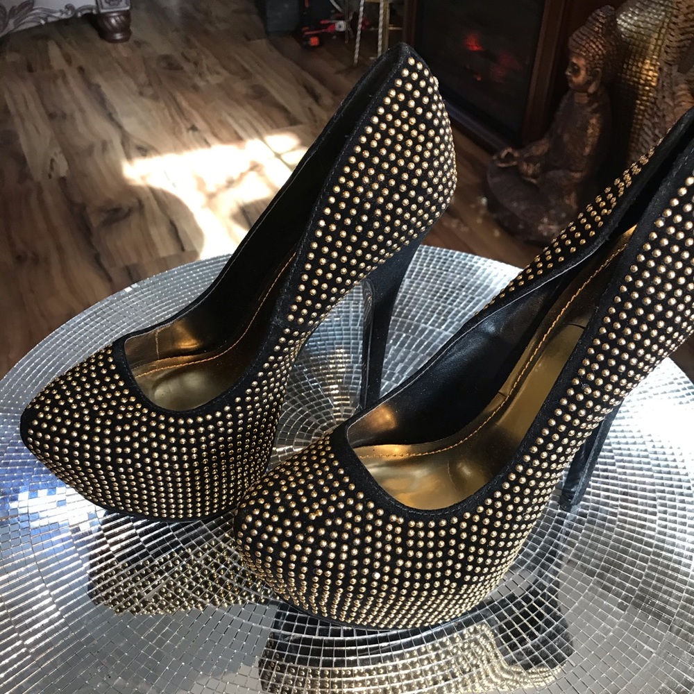 New Posh 6 in heels